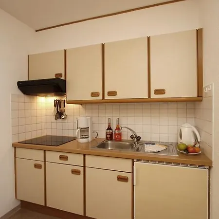 Christopher Apartament